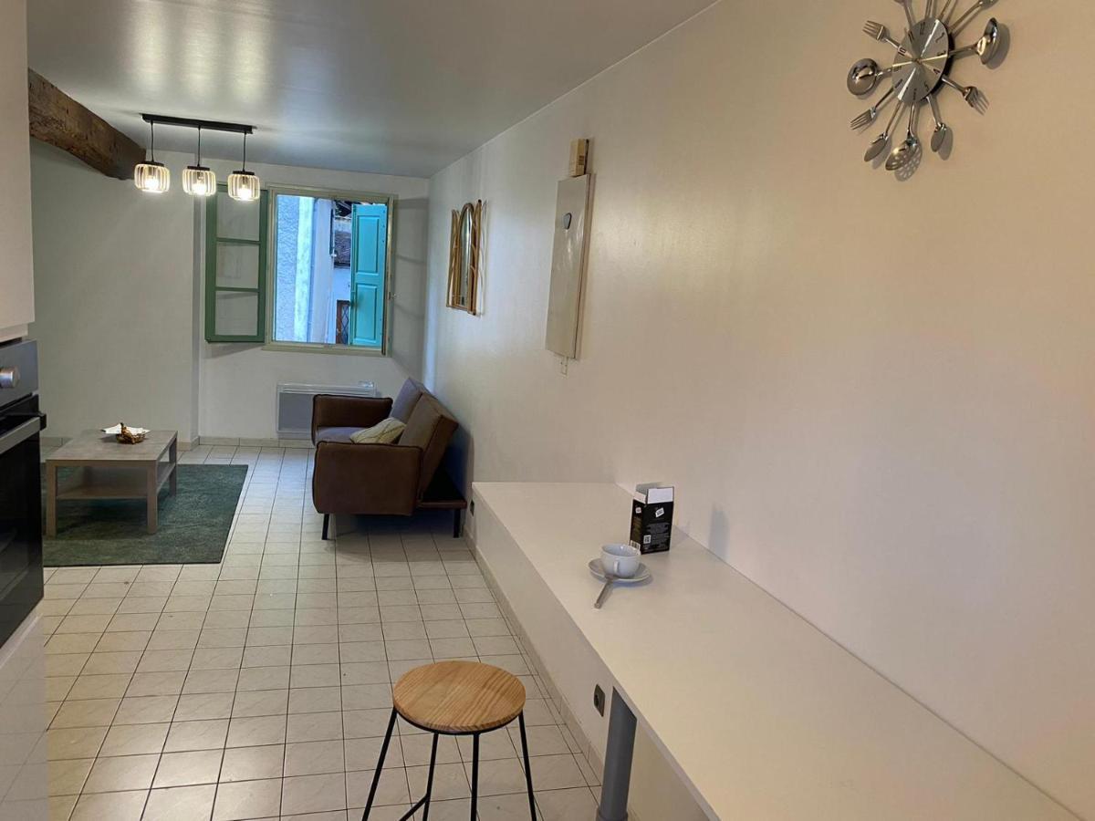 Chez Papa Hotell Tonnerre Eksteriør bilde